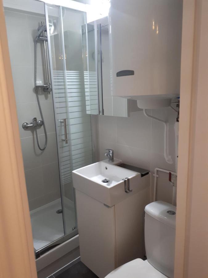Cosy Studio Of 17 Square Meters At Place Monge 75005 Paris Bagian luar foto